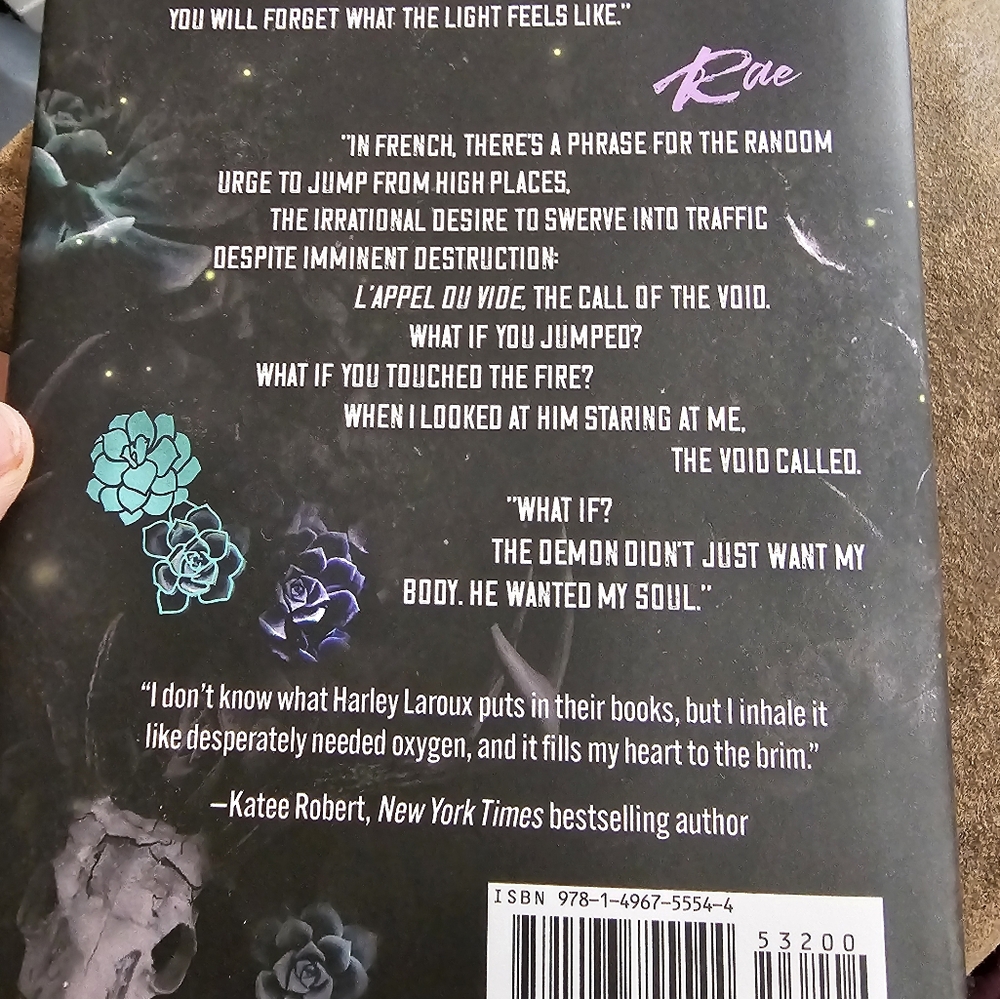 Hardback TikTok Viral Book Her Soul to Take Harley Laroux Special Deluxe Edition - Picture 3 of 3